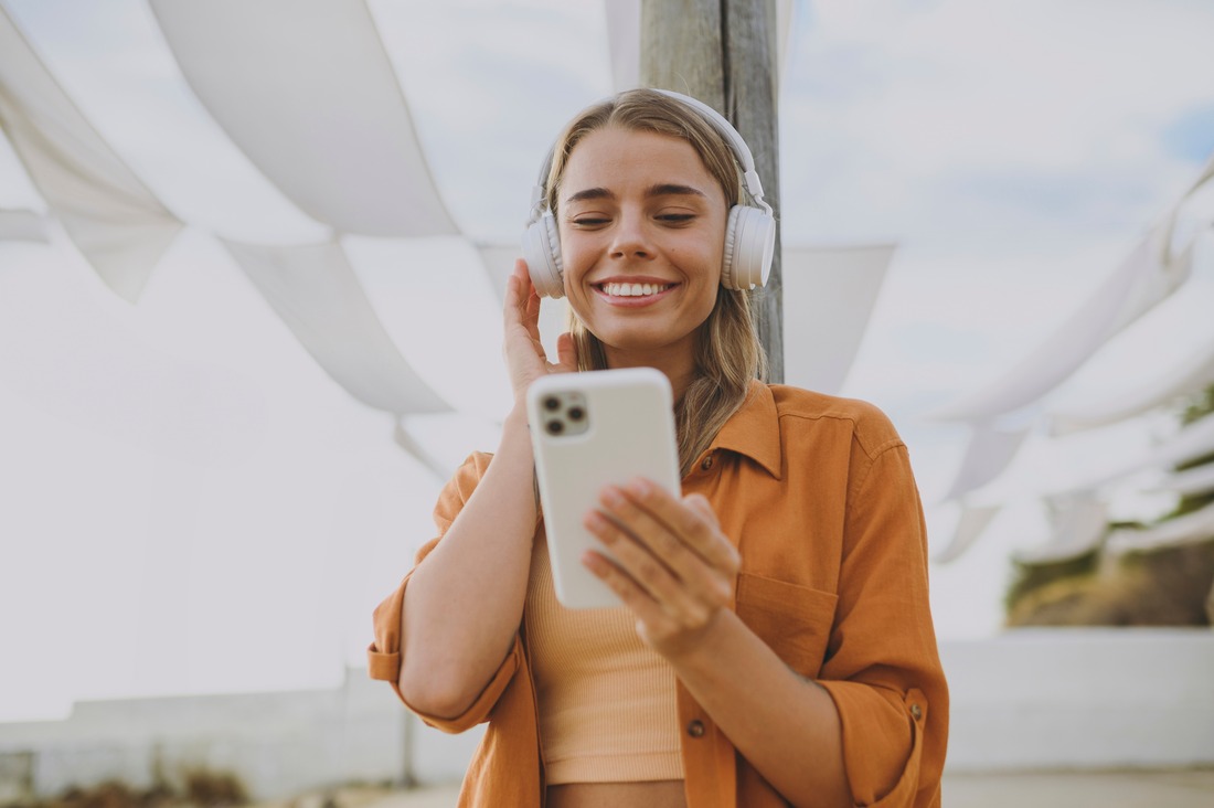 The Brain-Boosting Power of Audiobooks