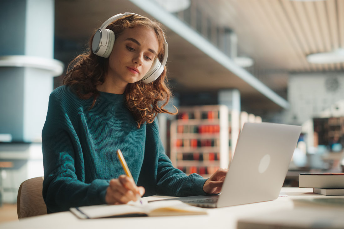 AI Tools: Modern Students’ Ace in the Hole for the Digital Age