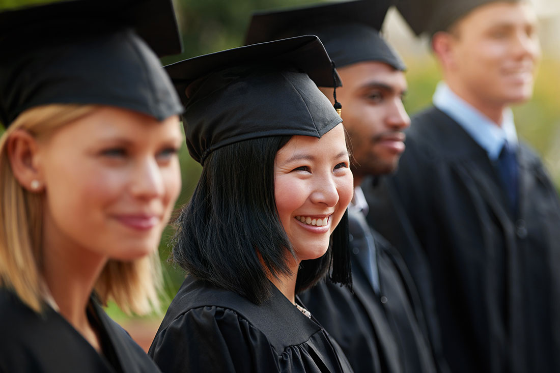 I Graduated College Debt-Free Thanks to Scholarships—Here’s How I Did It