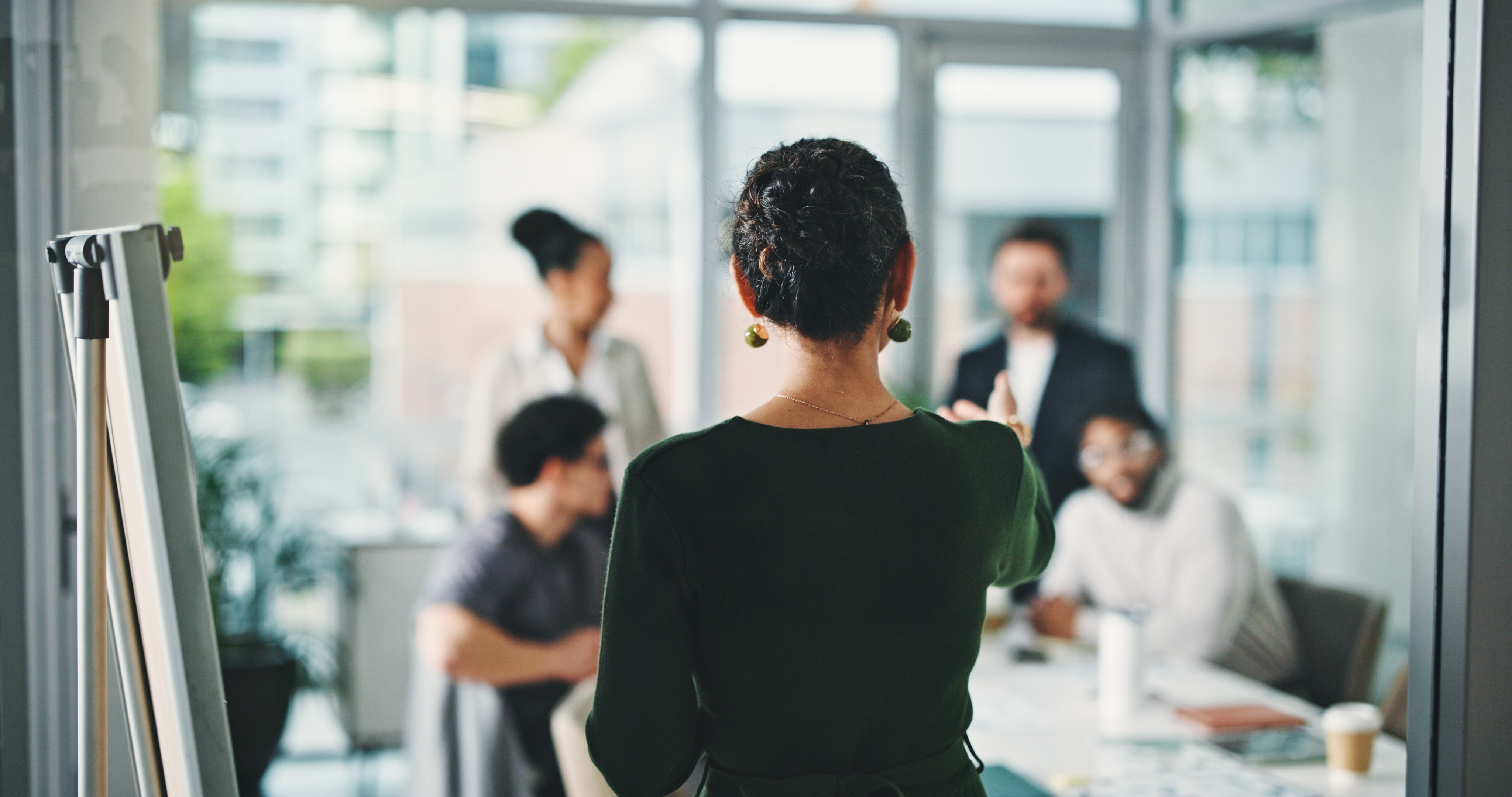 ai-adoption-gap-leaders-and-teams-slug-featured