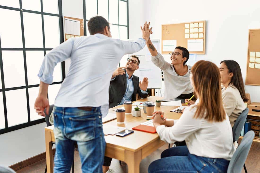 How to Motivate Employees: 10 Strategies for Building a Highly Engaged Team