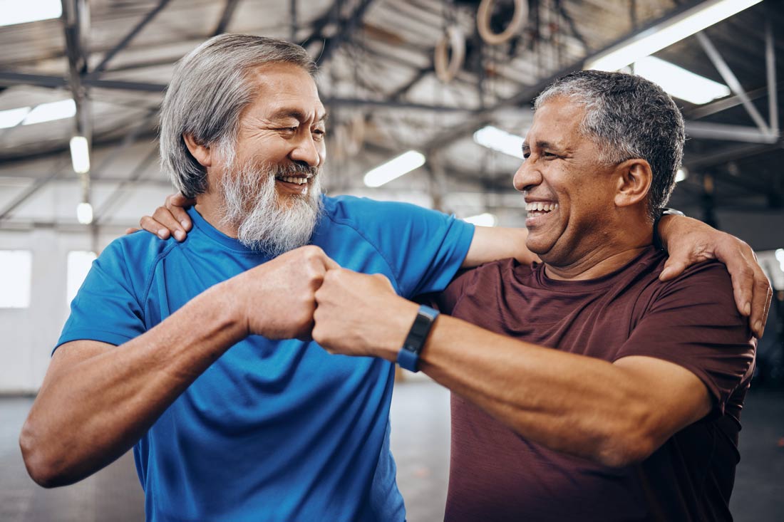 workout buddies holding each other accountable to develop discipline