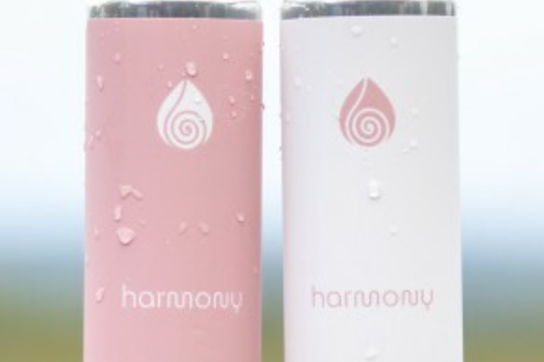 Harmony wine cans photo by Derrick Waller