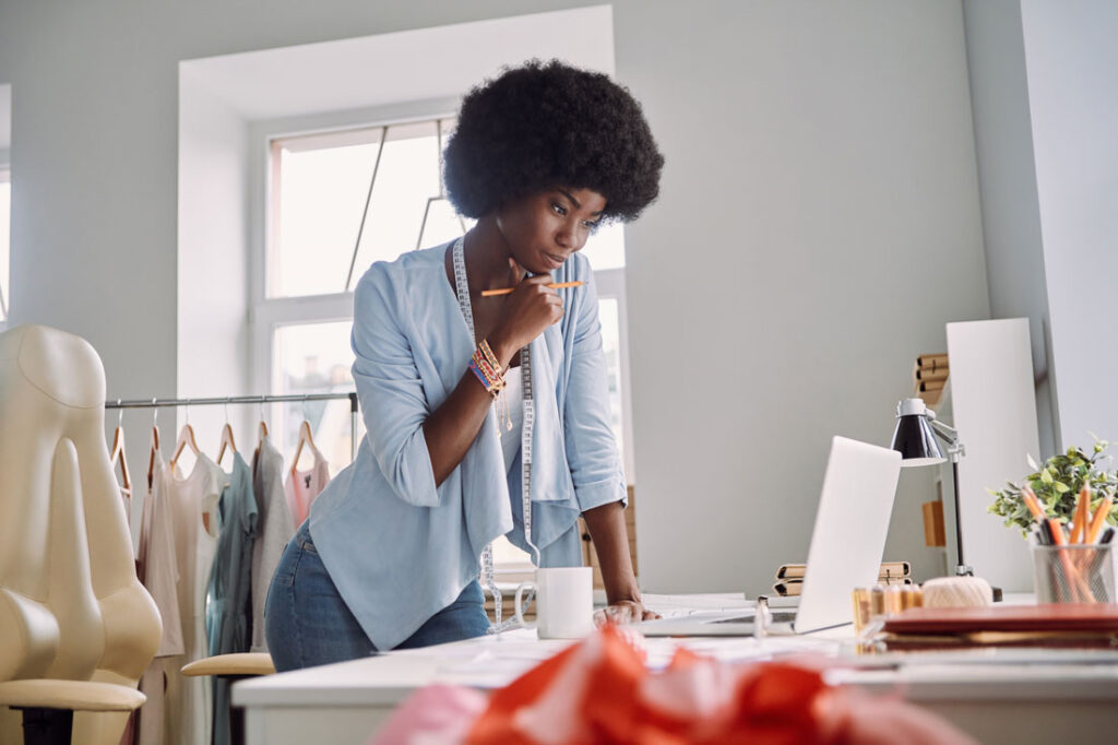 Young women entrepreneur learning how to build a personal brand