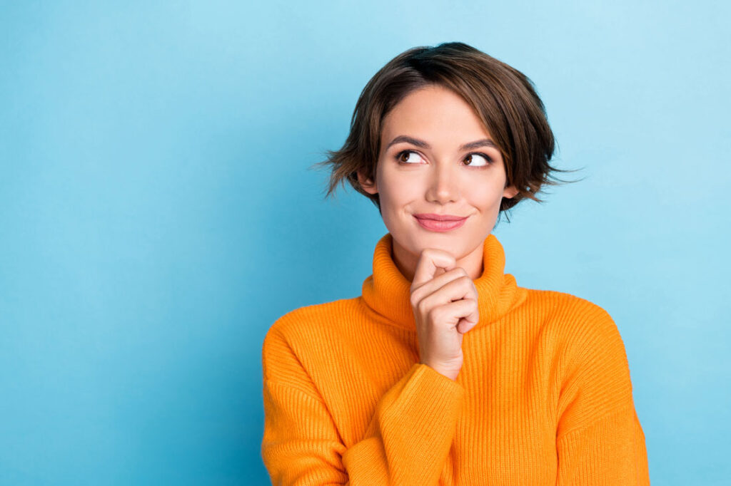 Smiling young women showing why is emotional intelligence important